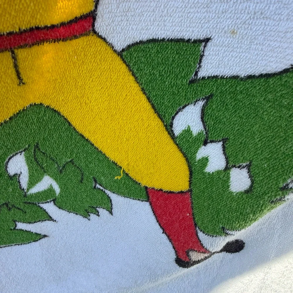 VTG 50's 60's Graphic Novelty Beach Towel Summer Sun Sports  54